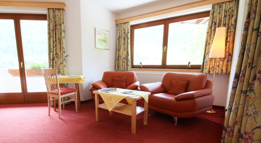 Hotel Garni Sonnblick Bad Kleinkirchheim Bilik gambar